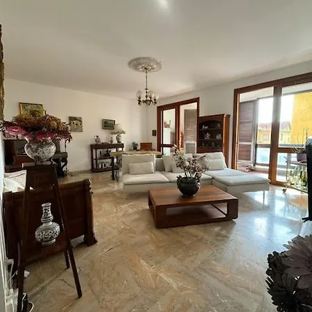 F4 130 M2 Ultra Centre Commodites Plages Apartment Ajaccio (Corsica)